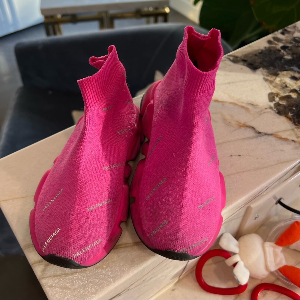 Used good condition pink balenciaga sock sneakers